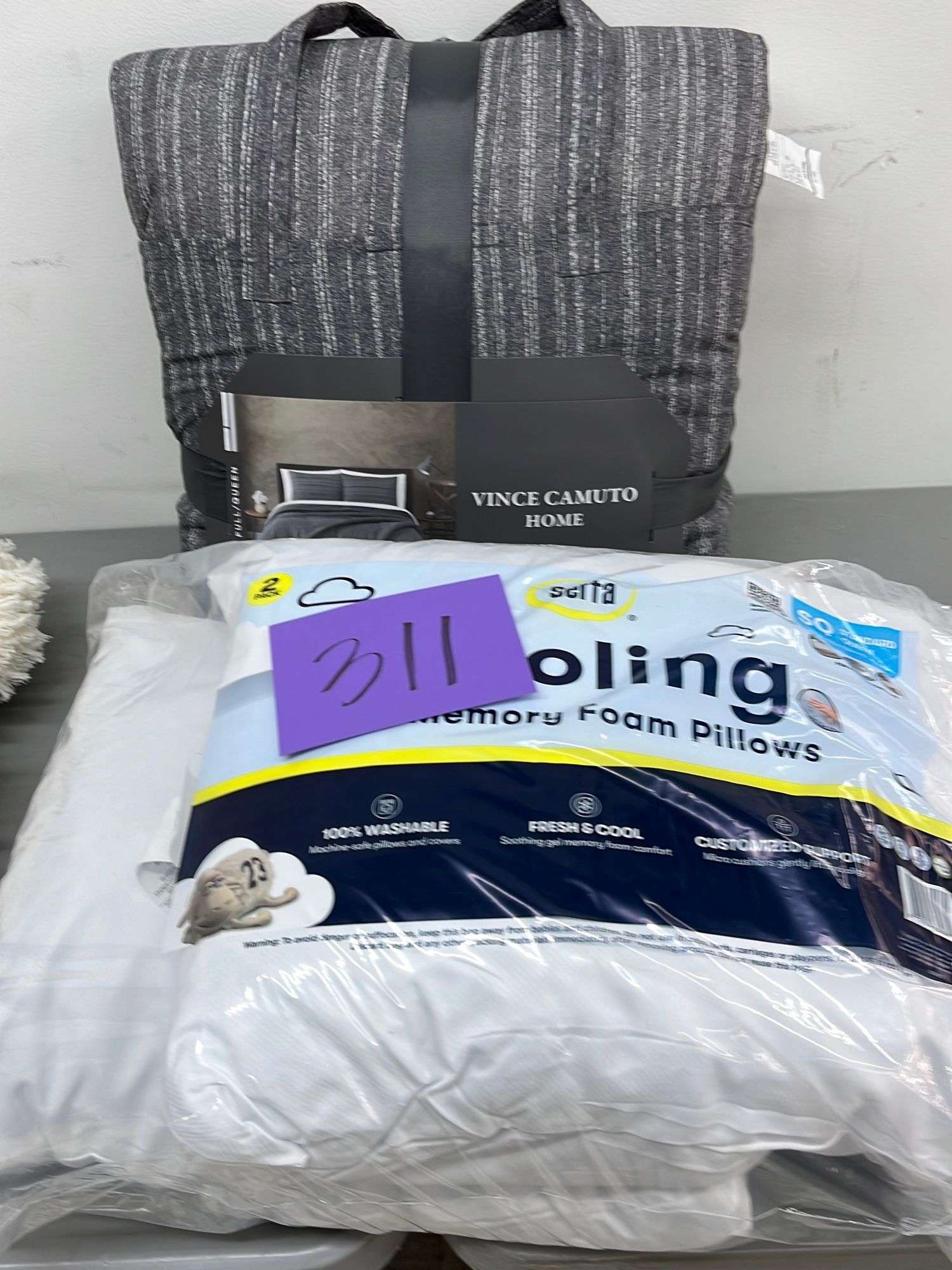 Vince clearance camuto pillows